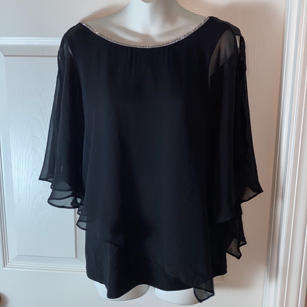 Prelude Women Sparkle Black
Pullover Blouse Top Bell Sleeve Accent
Size M